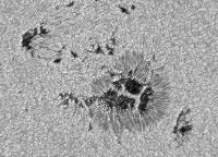 Image of AR 10892 (Red cont.)